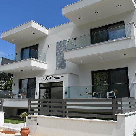 Nuevo Suites Лименас Екстериор снимка